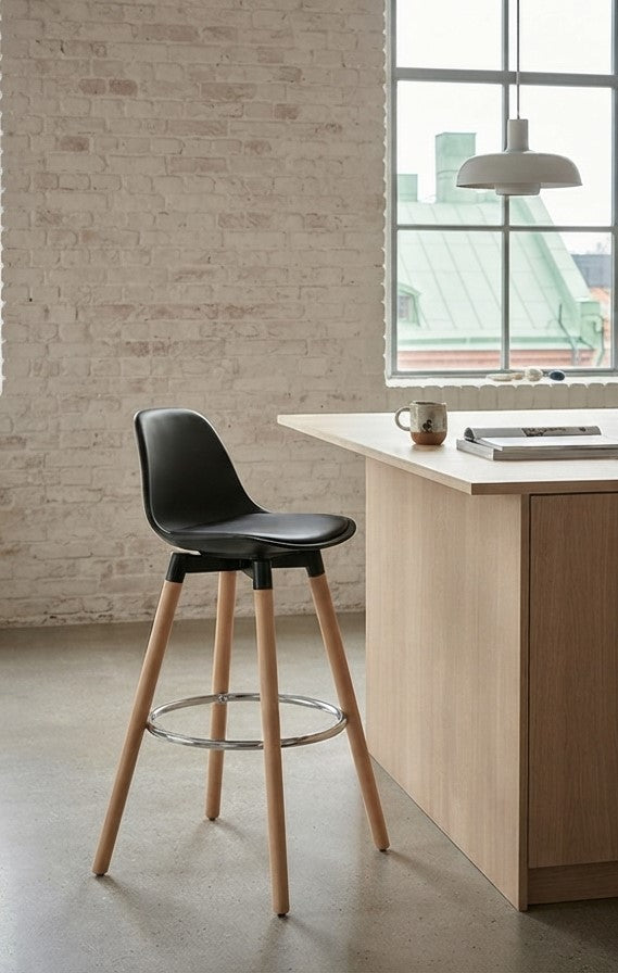 Tabouret de Bar Bois & Assise Noire – Maïko